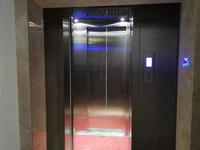 拥有独栋楼梯的住户又加装了电梯 聊聊丽水老小区装电梯的那些事